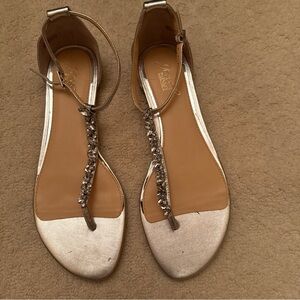 Jewel Badgley Mischka Silver Sandals Size 9 1/2 New